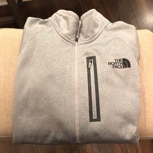 NWOT Men’s Northface quarter zip